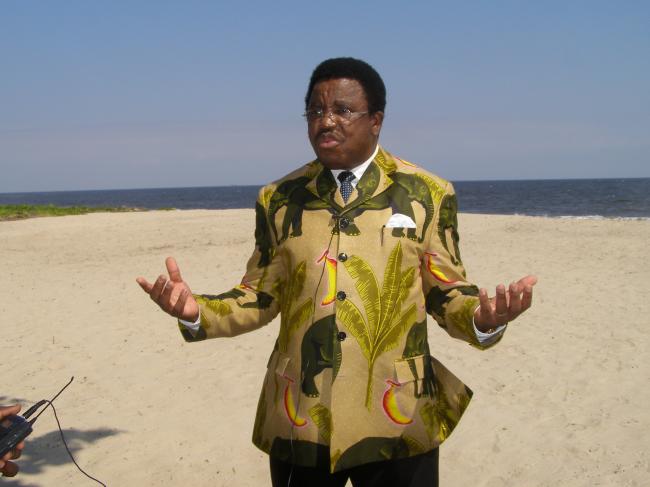 LES RAISONS EVOQUEES DANS LES ARRETES ME SUSPENDANT, NE SONT NULLEMENT FONDEES, RELEVE LE Dr COSMA WILUNGULA DANS SA LETTRE DE DEMISSION