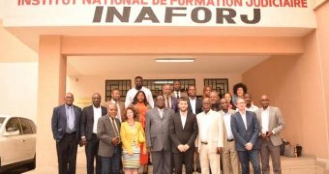 Conservation : l’INAFORJ DECOUVRE LA LOI SUR LA CONSERVATION DE LA NATURE ET PROMET DE REAMENAGER SON PROGRAMME DE FORMATION POUR L’INCLURE PARMI LES MATIERES ANNUELLES.